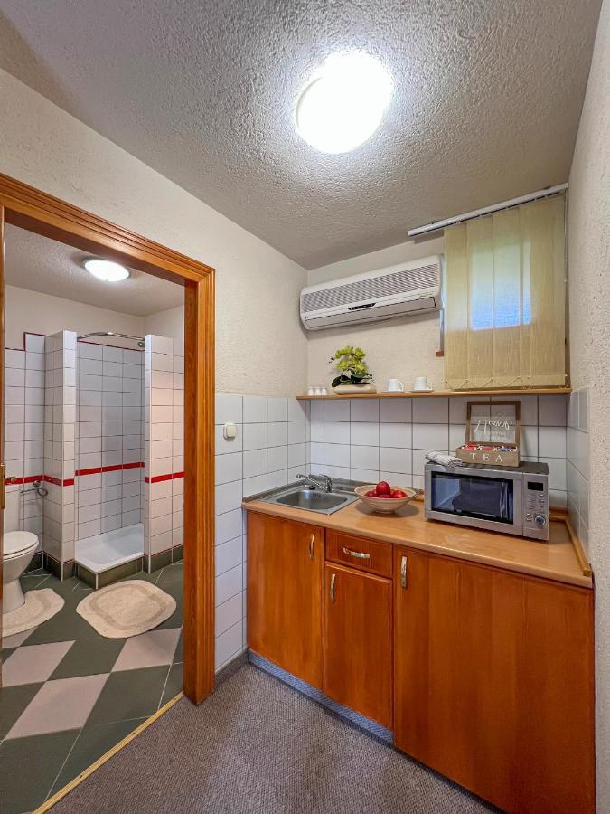 Heviz Apartman Heviz Ngoại thất bức ảnh